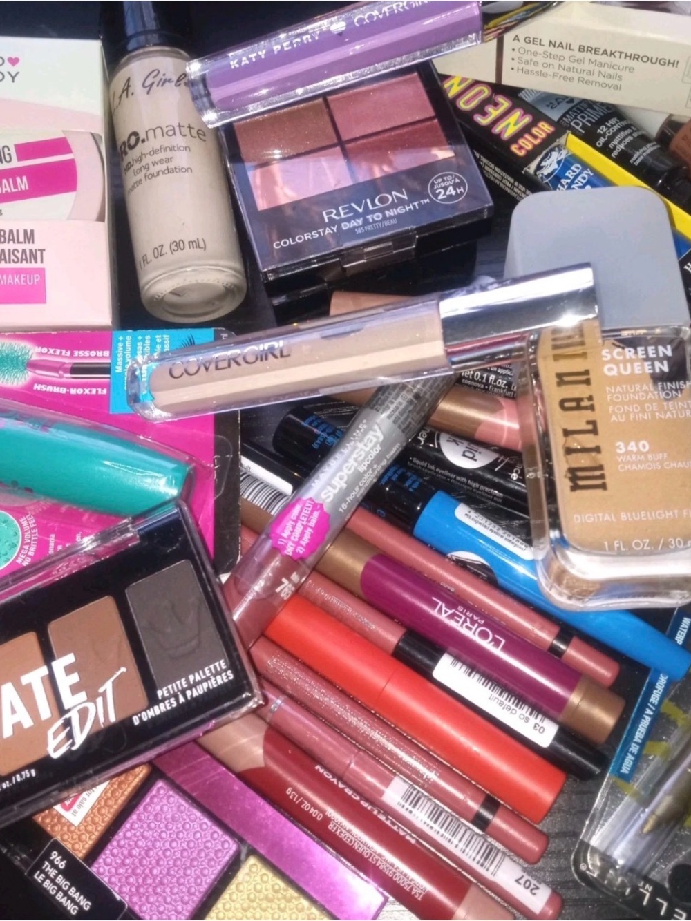 Mystery makeup lot 3 full size products brands include L’Oréal covergirl nyx etc